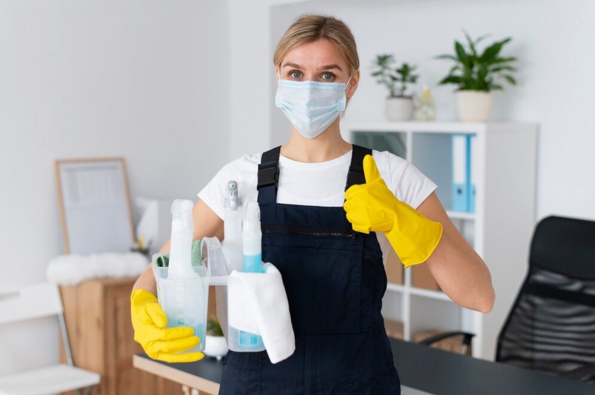 how to start a commercial cleaning business uk